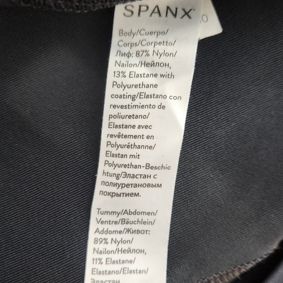 SPANX Faux Leather Leggings Mama Waistband - Picture 12 of 14
